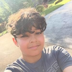 Meet your Posher, Laith